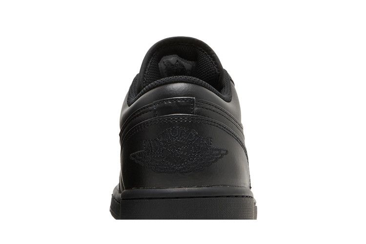 Jordan 1 Low Triple Black
