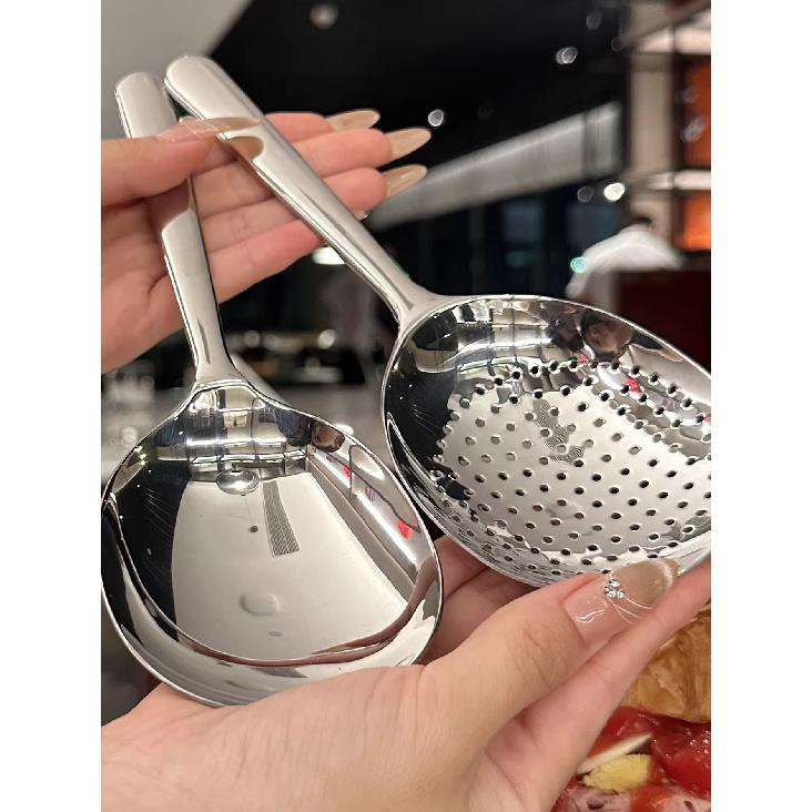 2Pcs Stainless Steel Ladles For Serving Soup Rice Serving Spoon Drain Hole Heat Insulated Handle Kitchen Utensils For Daily Use4
