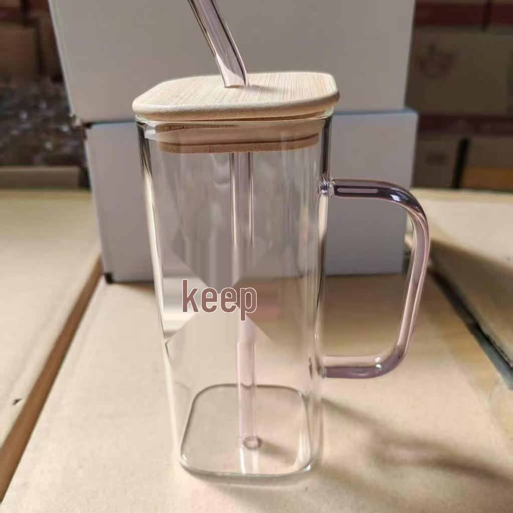 INS Stil Schmetterlingsbecher: Hohes Borosilikatglas, Transparentes quadratisches Design mit Griff & Strohhalm, Temperaturbeständig für Frauen.