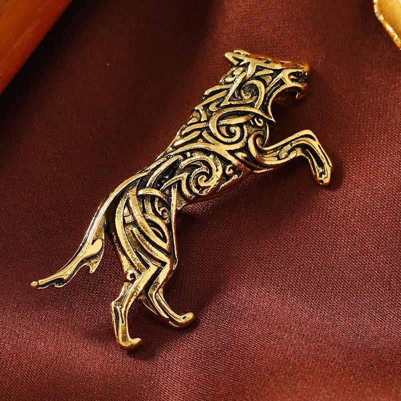 1pc Vintage Wolf Head Brooch Pin, Men's Fashion Alloy Lapel Pin, Animal Design Accessory for Suit Jacket Clothes Lapel Pin
