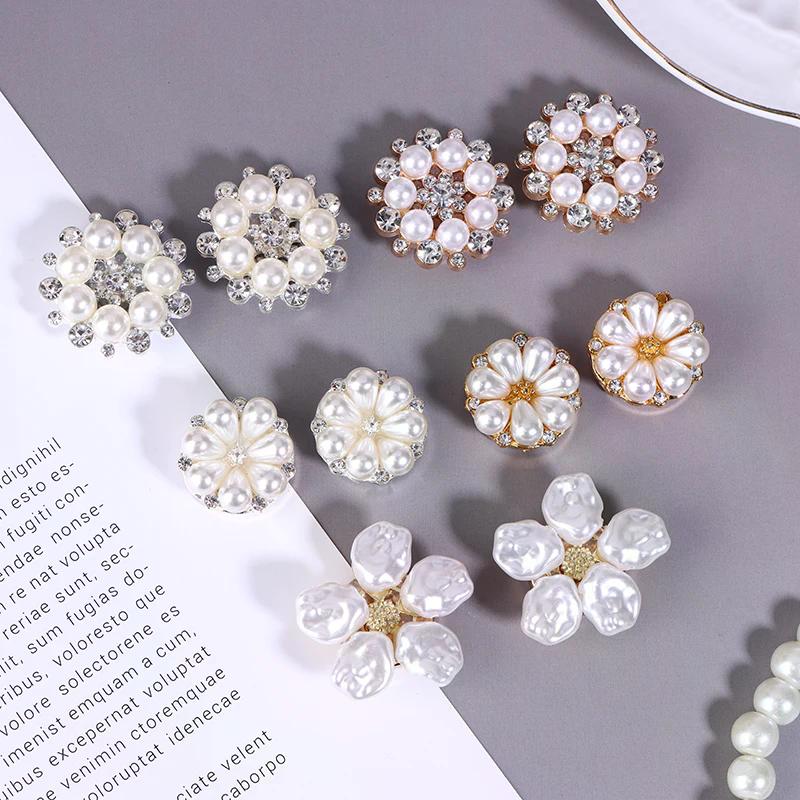 2Pcs Irregular Baroque Pearls Button Covers Luxury Rhinestones Flower Cufflinks Button Pins Shirt Decoration