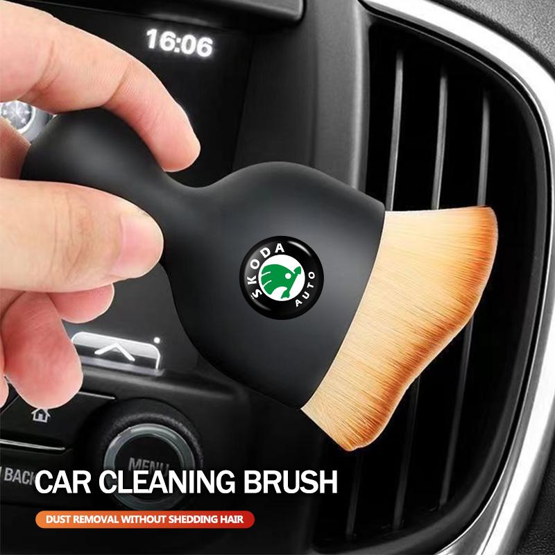 ADU4 For Skoda Car Center Console Air Outlet Cleaning Brush Crevice Dusting Detailing Brush S Kodiaq Octavia 2 3 Yeti Karoq Rapid