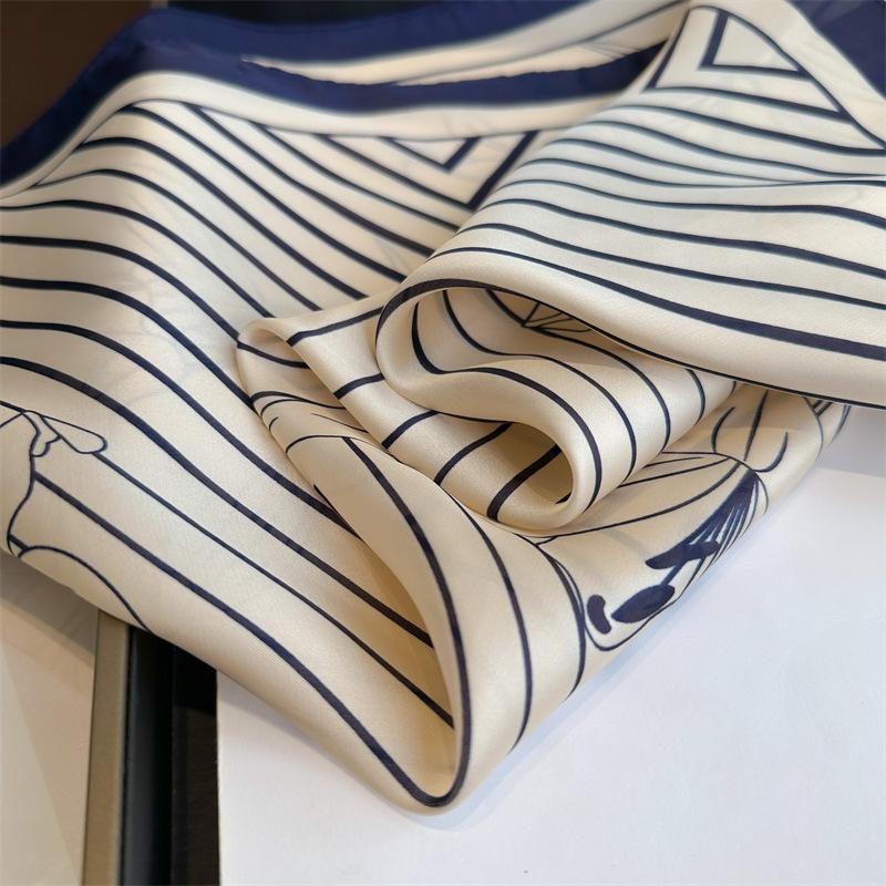 Luxury Print Fashion Square Scarf Women 70*70cm Silk Scarf Neckerchief Hairband Soft Hijab Ribbon Headband Bandana Foulard Gift