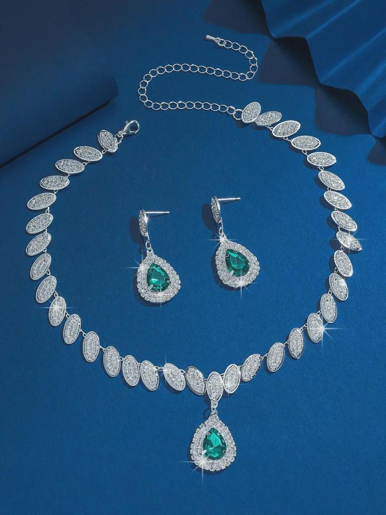 Elegant Diamond Earrings & Necklace Set - Luxury Jewelry for Ladies, Perfect for Dinner and Weddings, European & American Style.