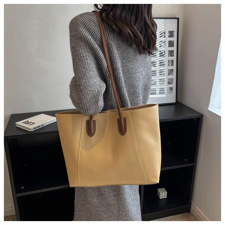 Retro Large Capacity Faux Leather Tote Bag for Women, Vintage Style Work Shoulder Handbag, Street Chic Commuter Purse