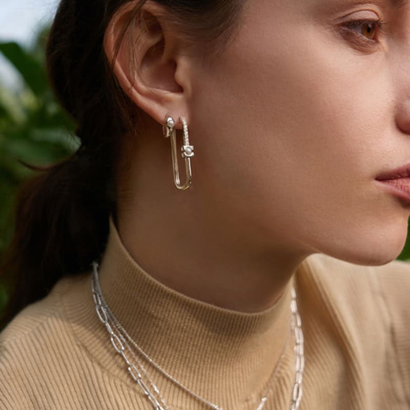 ANIA HAIE Pearl Modernist Oval 925 Silver Hoop Ring Earrings E054-06H