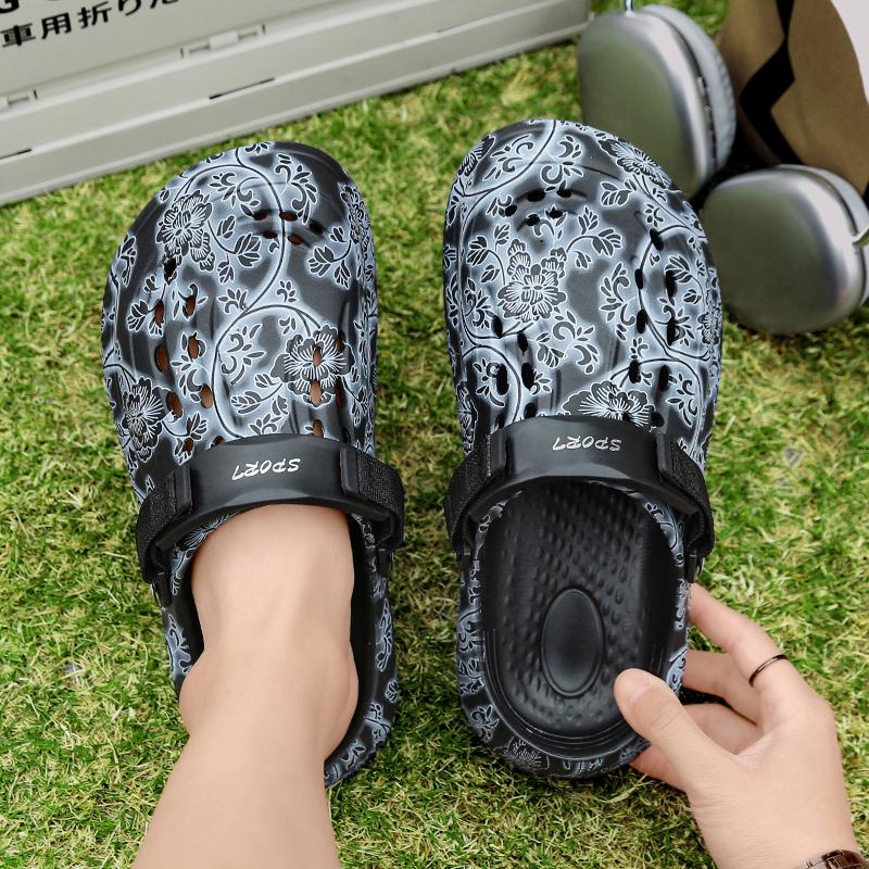 Fashion Men's Slippers Outdoor Sandals Beach Clogs Comfortable Soft Slides Indoor Water Shoes Men Outdoor Sandals Big Size