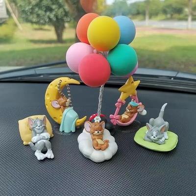 Cat and Tom Jerry Car Dekorace Car Roztomilý povrch stolu Ručně vyrobená panenka malá dekorace