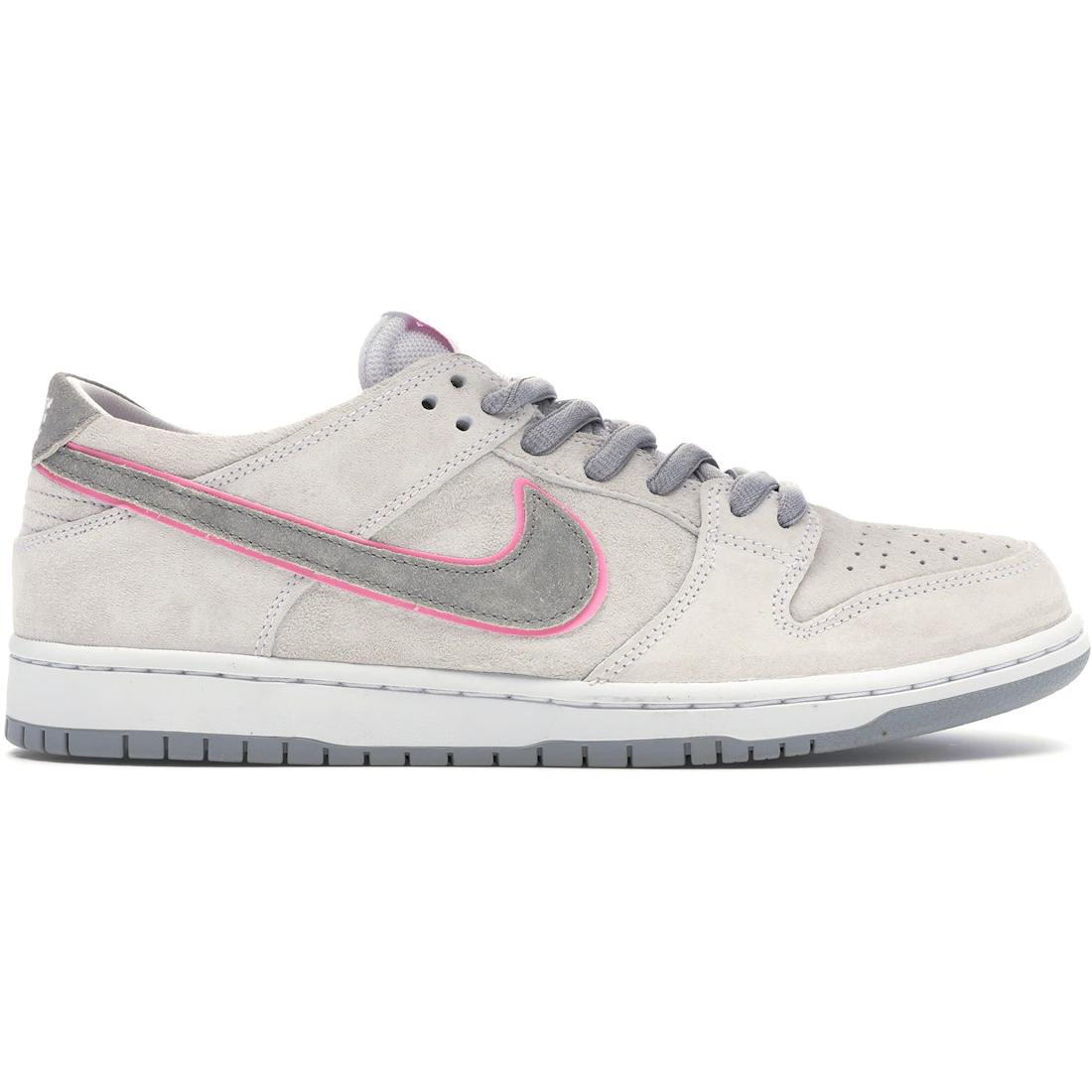 

Sneaker Nike SB Dunk Low Ishod Wair Flat Silver(895969-160) 40.5