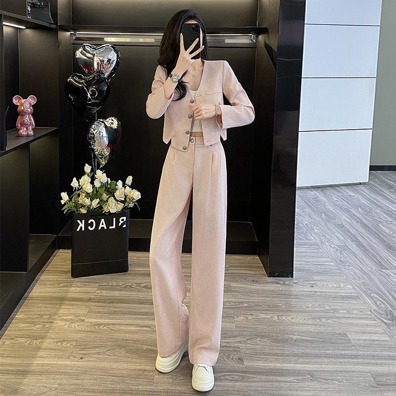 

2026 Seasonal Collection: Sporty & Luxe Casual Outfit, Pro Suit, Wide-Leg Pants Set S