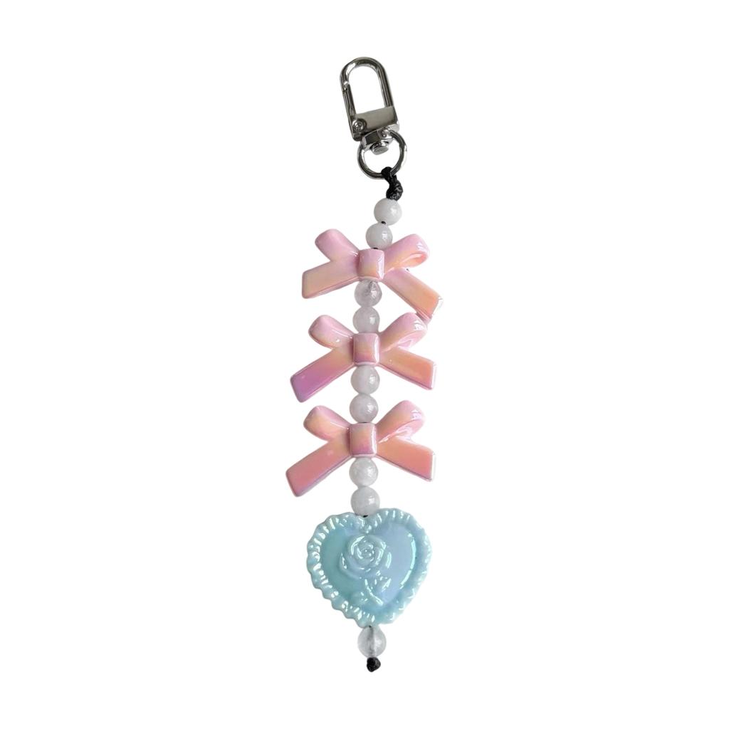 Vintage Bowknot and Heart Keychain Trendy Key Holder Stylish Bag Charm Ornament for Fashion Enthusiasts and Gift Seekers