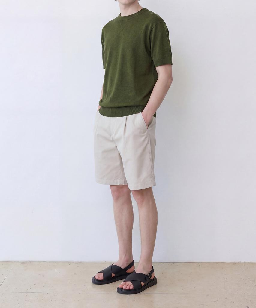 Edeunbeoleokeulleob Inverted Tuck Shorts (Light Beige)