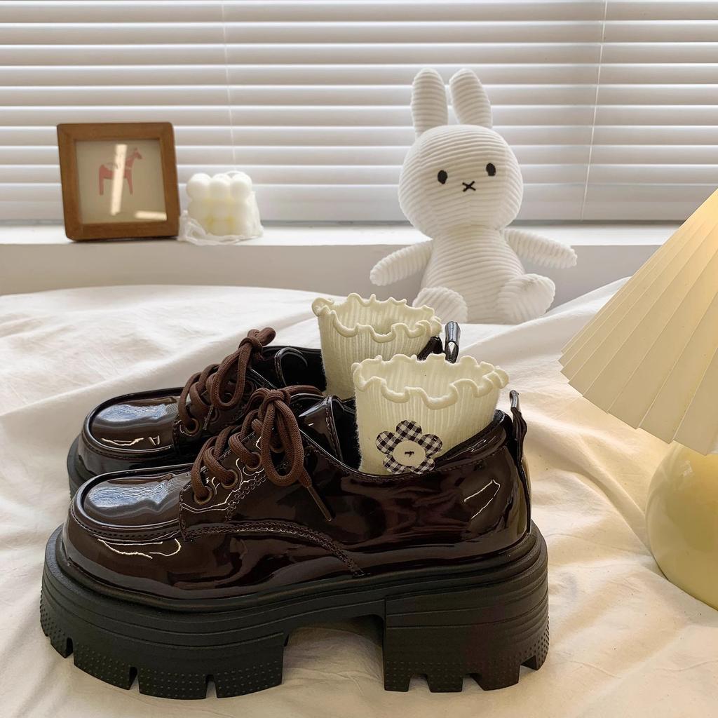 Thick-soled Small Leather Shoes Women's Spring, Autumn and Summer New Thick Heel Retro Lace-up Single Shoes Are Sweet and Cool