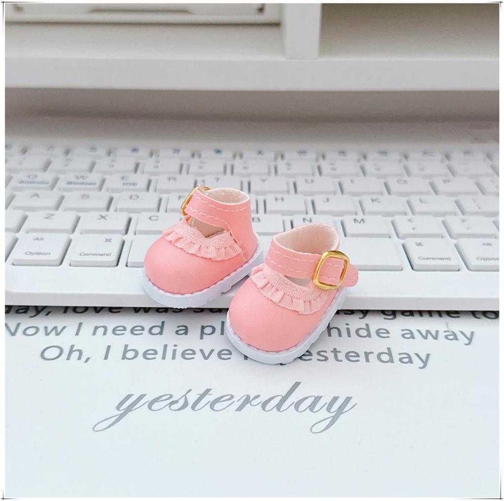 First, Second, and Third Generation Labubu Doll Clothes & Accessories Set: Includes 17cm and 10cm Doll Clothes, Crossbody Bag, and Hair Clip.