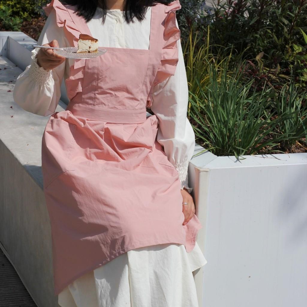 Waterproof Sleeveless Apron For Kitchen And Art With Ruffled Style Crossback