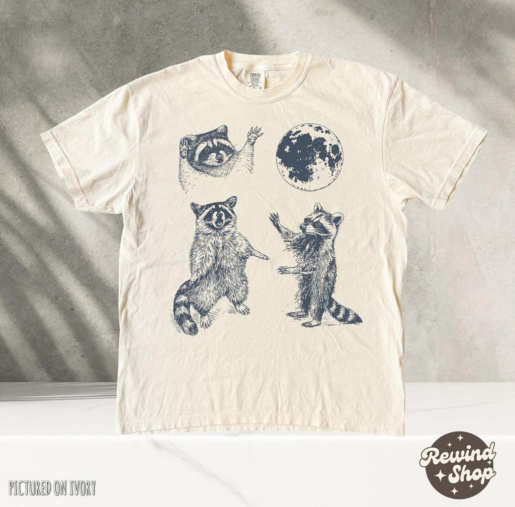 Vintage Three Raccoon Shirt, Graphic Tshirts, Vintage Raccoon Moon Tshirt, Raccoon Lovers, Funny Raccon Tee, Oversized Washed Tee