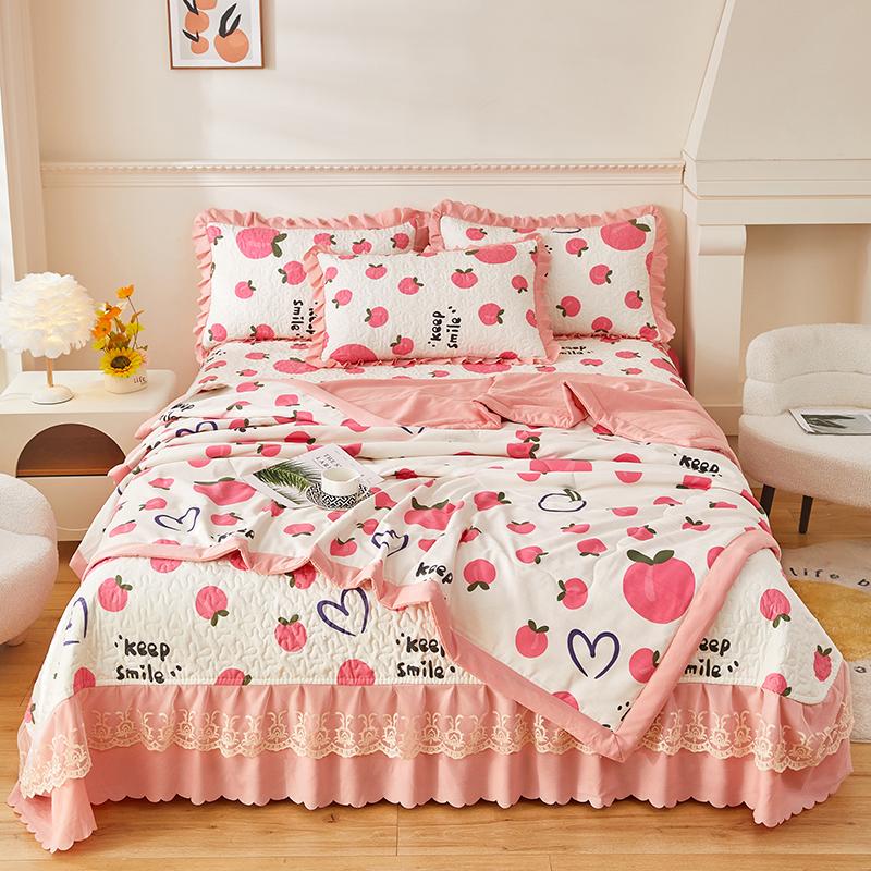 Cartoon Peach Comforter Queen Size, Love Heart Pink Peach Print Quilt Ultra Soft, Ultra Comforter 1 Piece Bedding For Room Decor