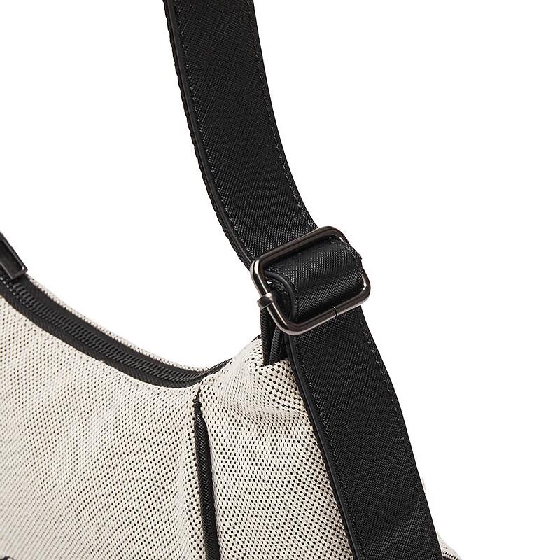 Champion Unisex Crossbody Bag 25FWP37