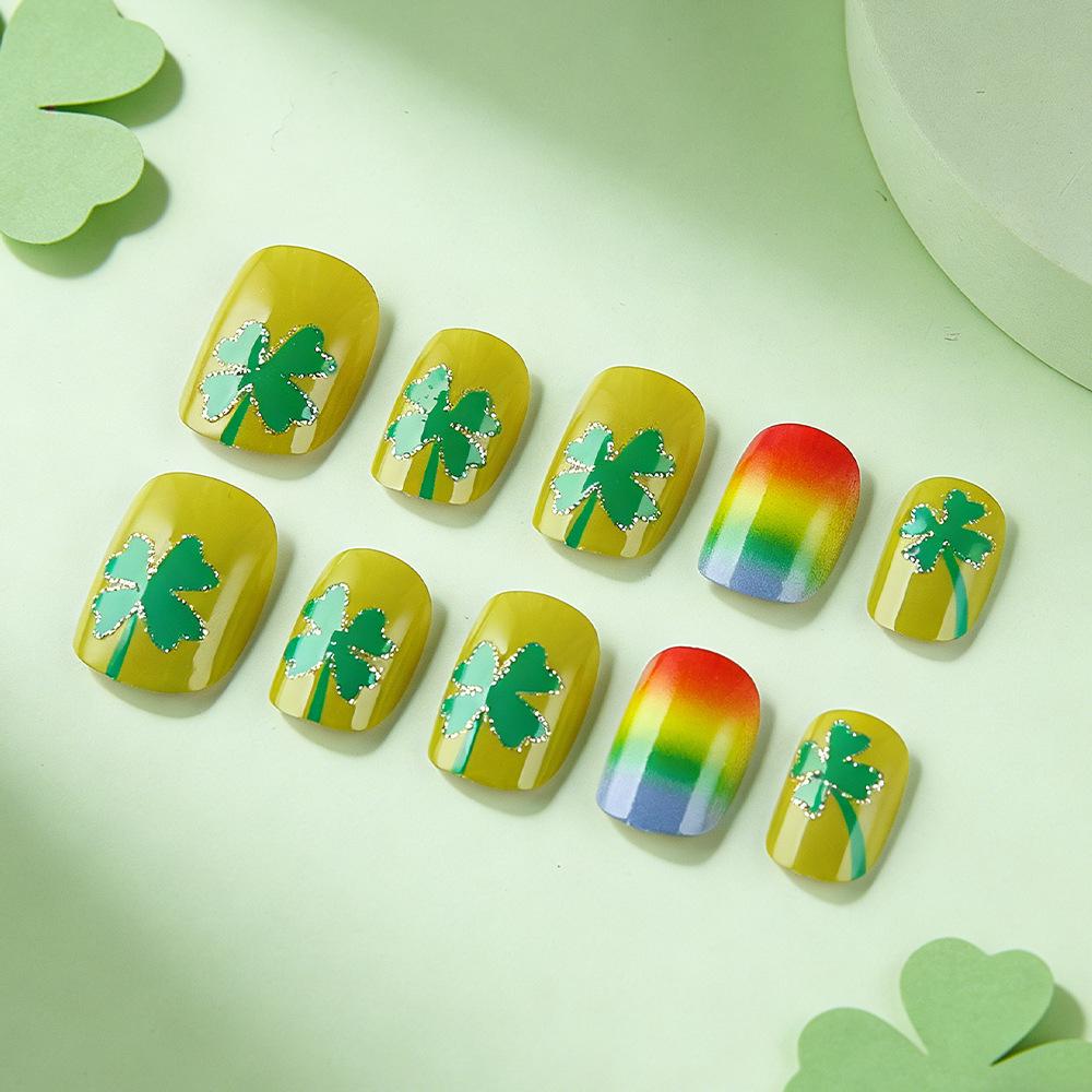 St. Patrick's Day Rainbow Clover Pattern Wearable Nails - 24 Piece Set