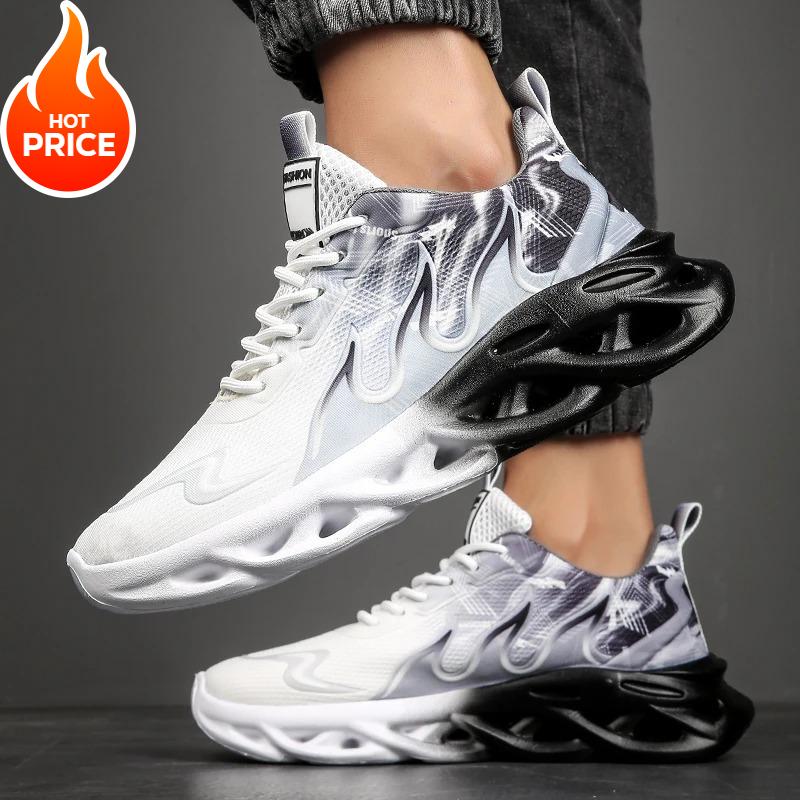 2025New large size men's casual sports shoes Fashion platform light men's shoes comfortable outdoor punk shoes men sneakers