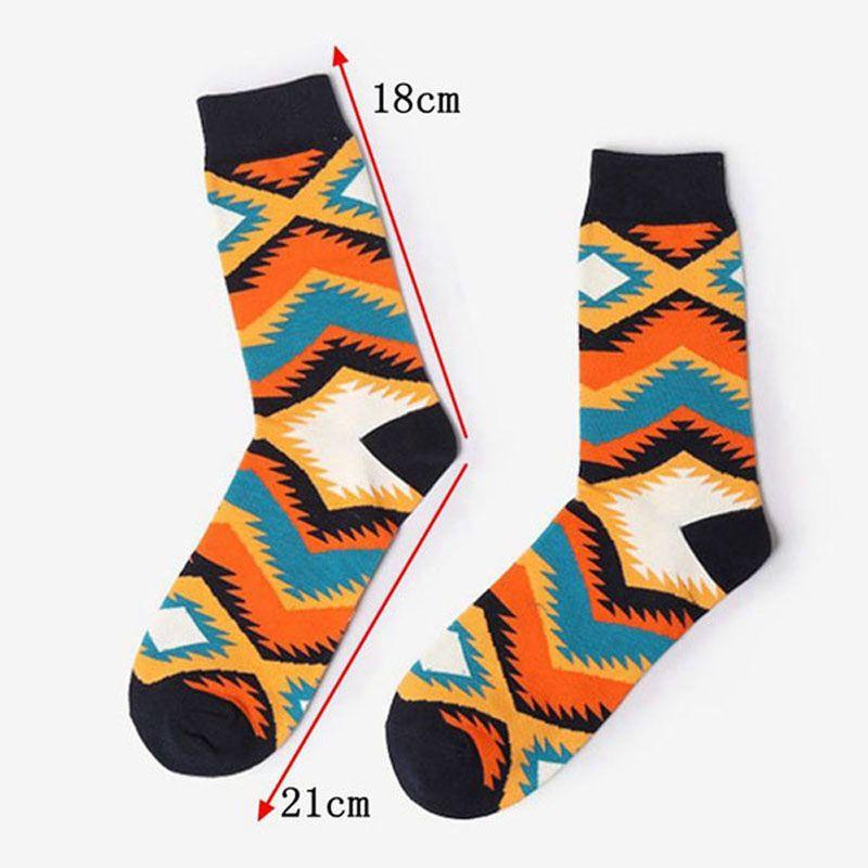 Vibrant Starry Night Retro Cotton Socks For Men And Women With Vintage Appeal