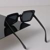 Fashion Round Sunglasses Women Men Retro Luxurious Minimalist Stylish Glasses Casual Personality