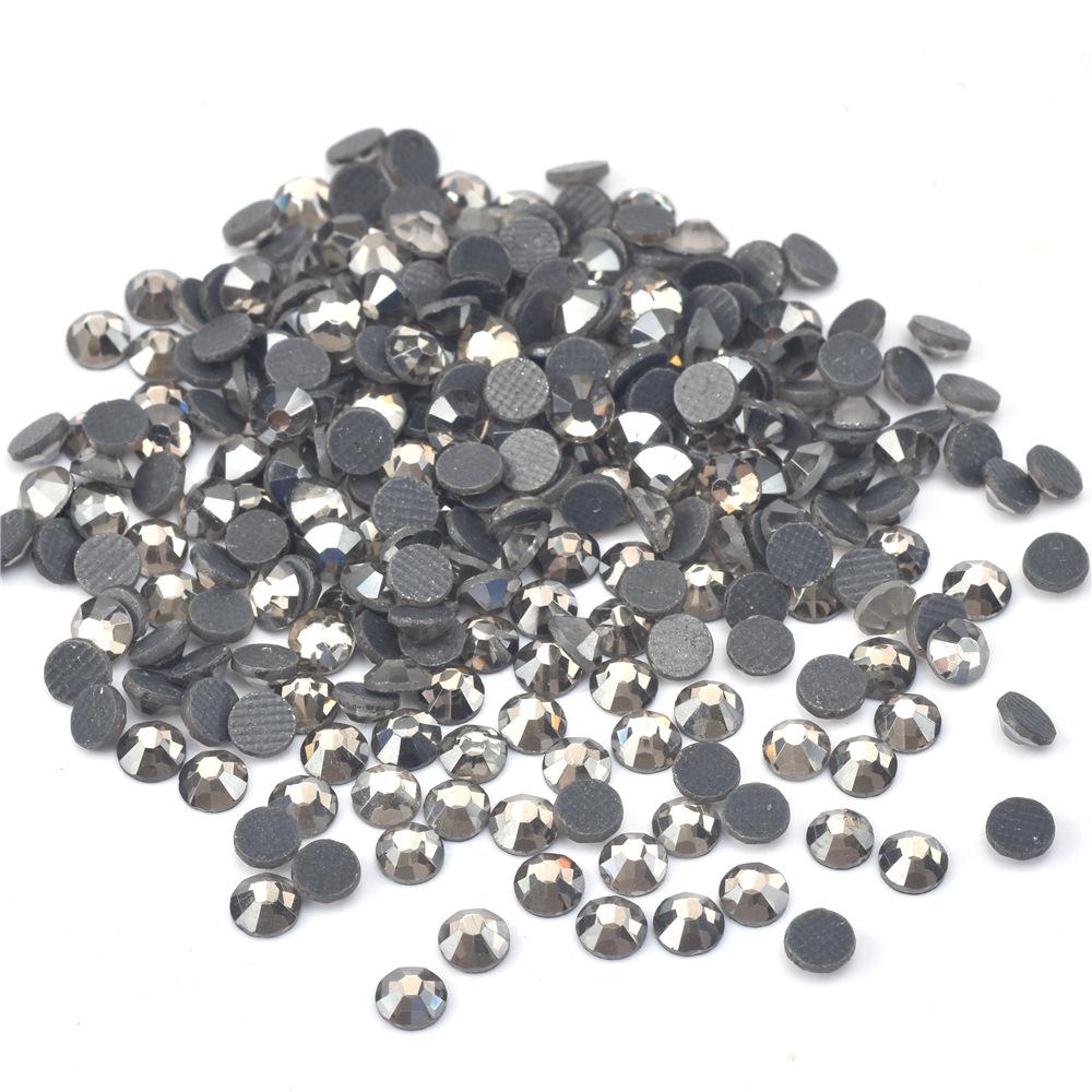 Barva Dmc Oblečení Doplňky Horký Diamant Ploché Dno Diamant Oděvní Doplňky Kamínek Střední Východ Diamant Xiuhe Oblečení Horký Diamant