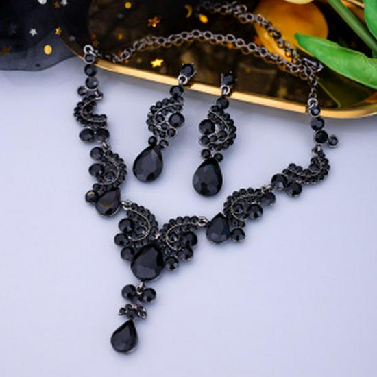 

Европейский роскошный комплект из ожерелья и серег в форме капли воды с модной двухсекционной цепочкой для платья