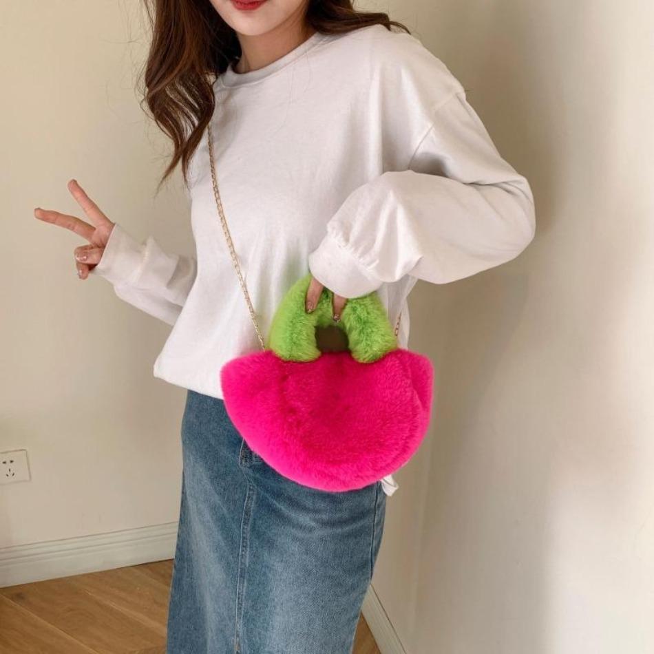 1 Pcs Autumn and Winter New Fashionable Girl's Hairy Chain Handbag Shoulder Cross Bag Women's Bag