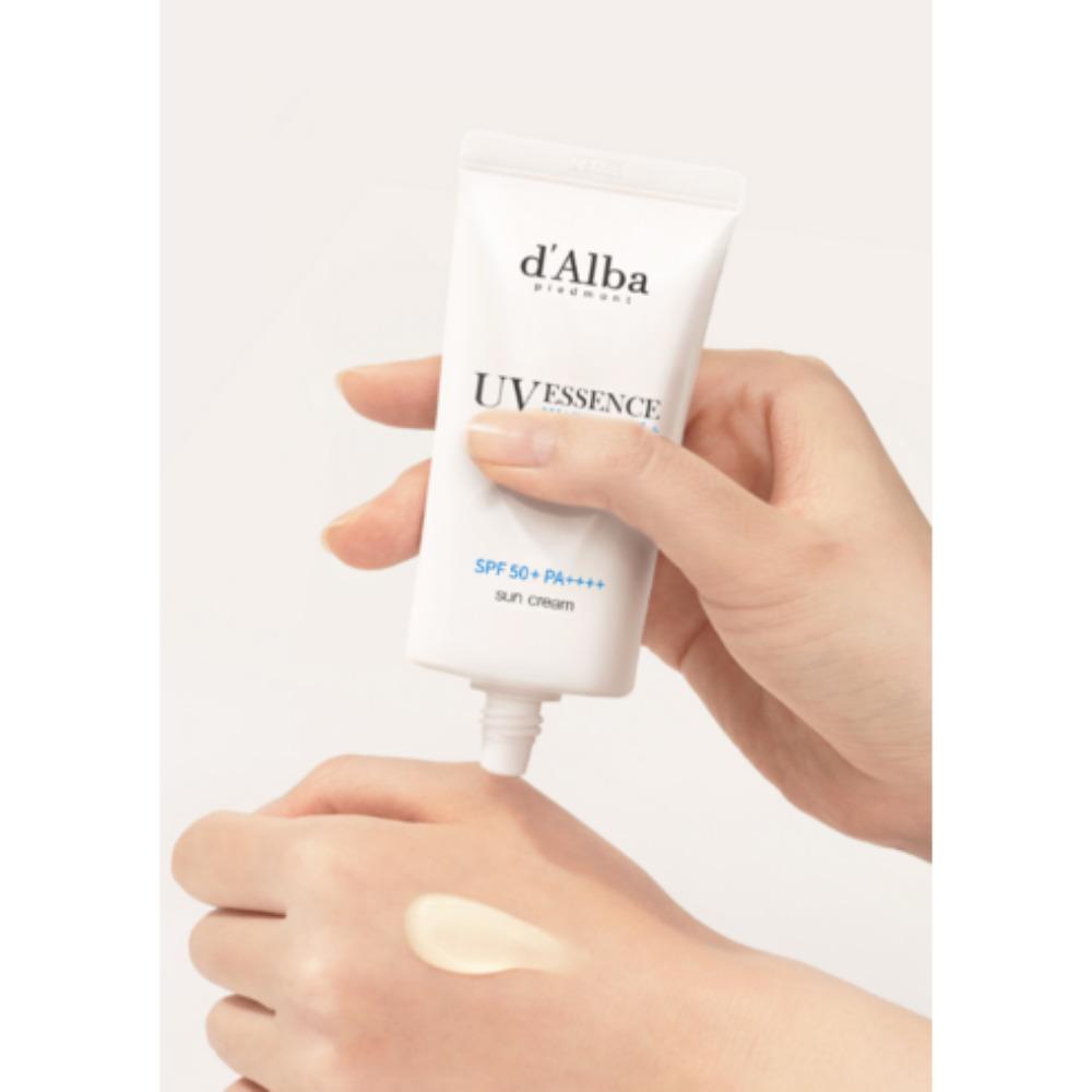 d'Alba Cremă de protecție solară Waterfull Essence SPF50+ PA++++, 50ml, (2 variante)