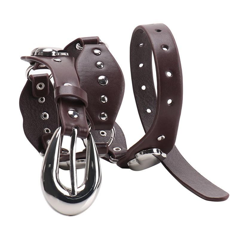 Womens PU Leather Belt With Heart Shape Rivets Punk Street Style Adjustable Waistband Jeans Casual Outfit