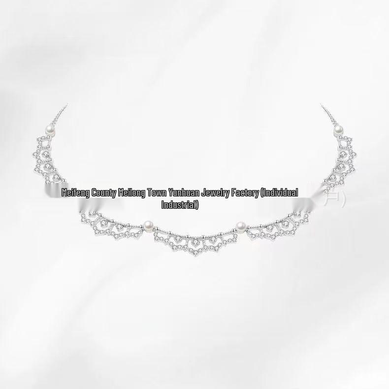 

2025 Luxury Women s Layered Lace Pearl Choker Necklace - Niche Autumn/Winter Clavicle Accessory