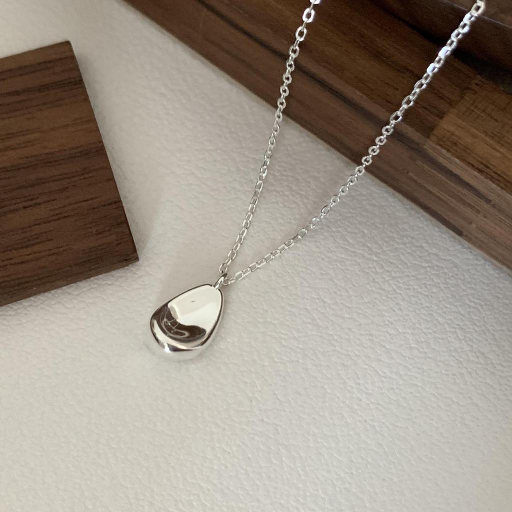Women's Minimalist Silver Egg Drop Pendant Necklace: High-End s925 Sterling Silver Design