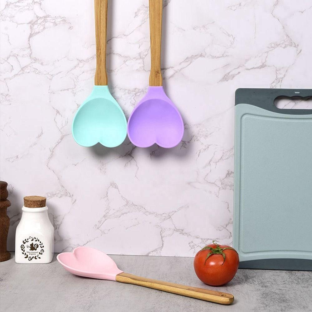 Anti-scald Kitchen Accessories Non-Stick Egg-beater Baking Stick Stirring Spoon Pastry Spatula