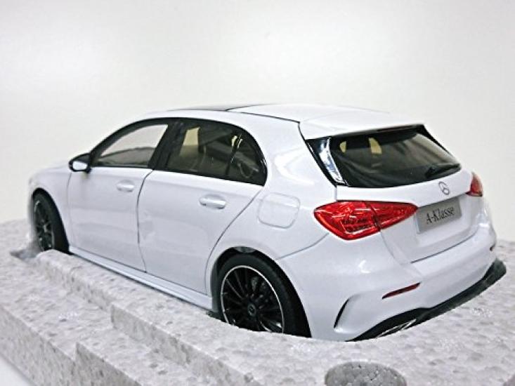 Norev Custom A Class White W177 2018 1/18 Mercedes-Benz
