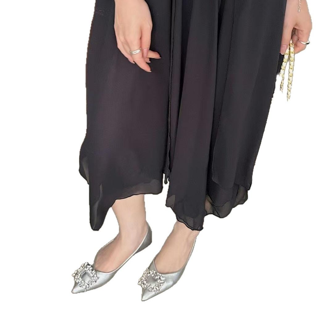 Pointed single shoes women's spring and autumn shallow mouth shoes rhinestone black women's temperament flat bottom ladyshoes