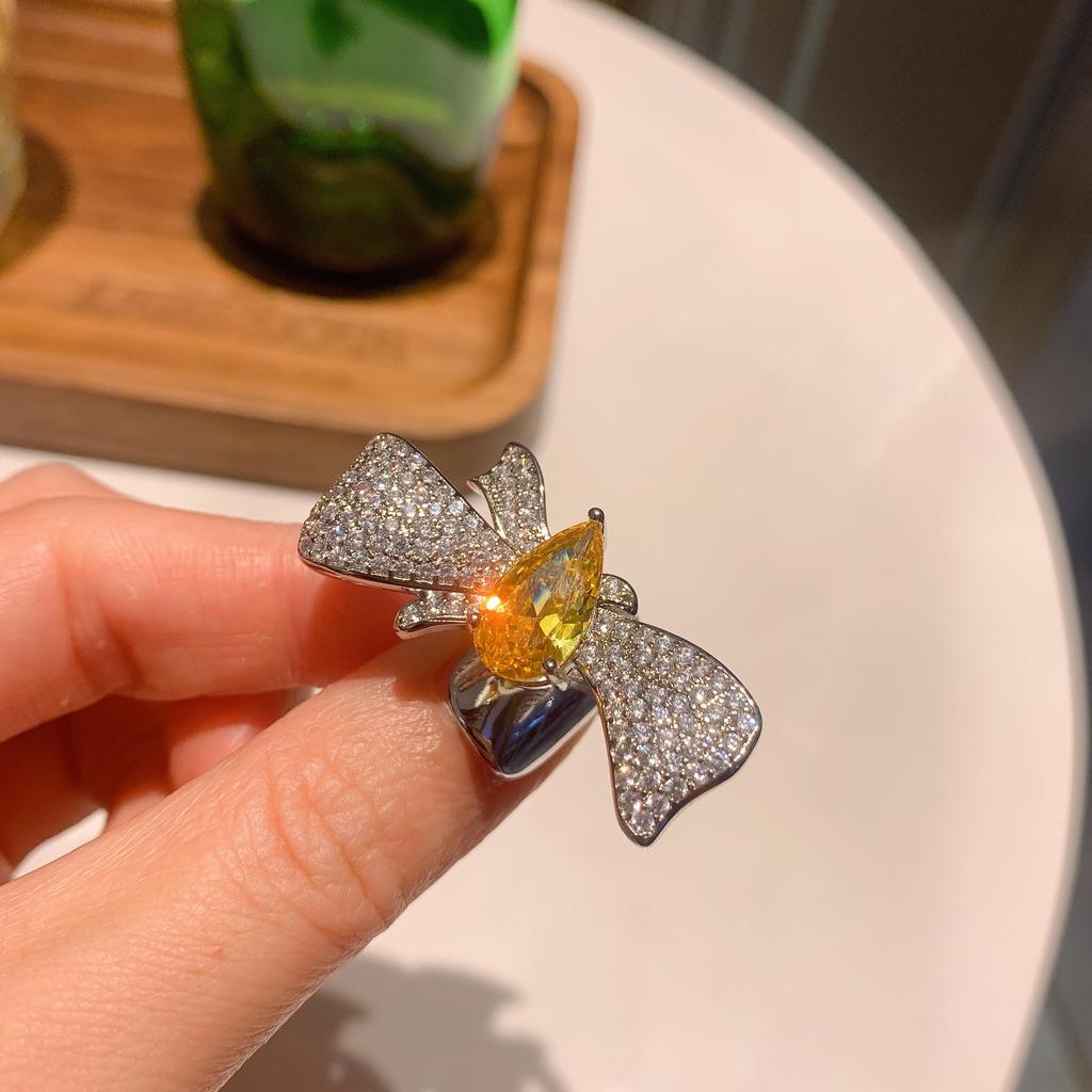 Jewelry Tide Simulation Red Treasure, Yellow Diamond, Bow Live Ring 8 * 14