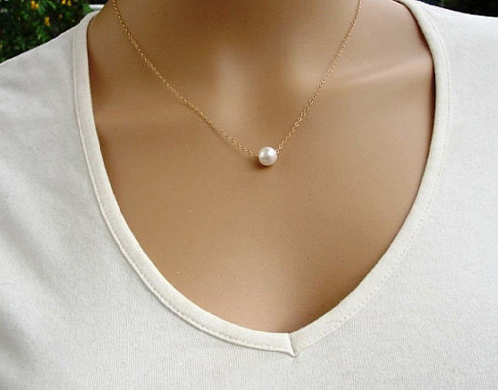 Women's fashion short metal jewelry direct supply, simple pearl necklace collarbone chain