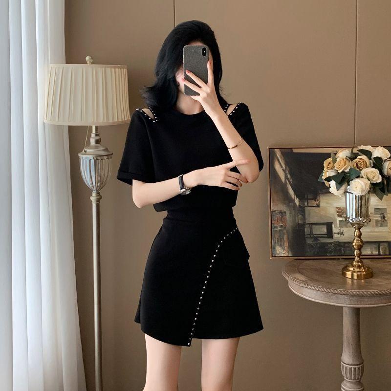 Xiaoxiangfeng High-end Fashion Suit for Women Summer Hot Girl Short-sleeved Top and Skirt Two-piece Set