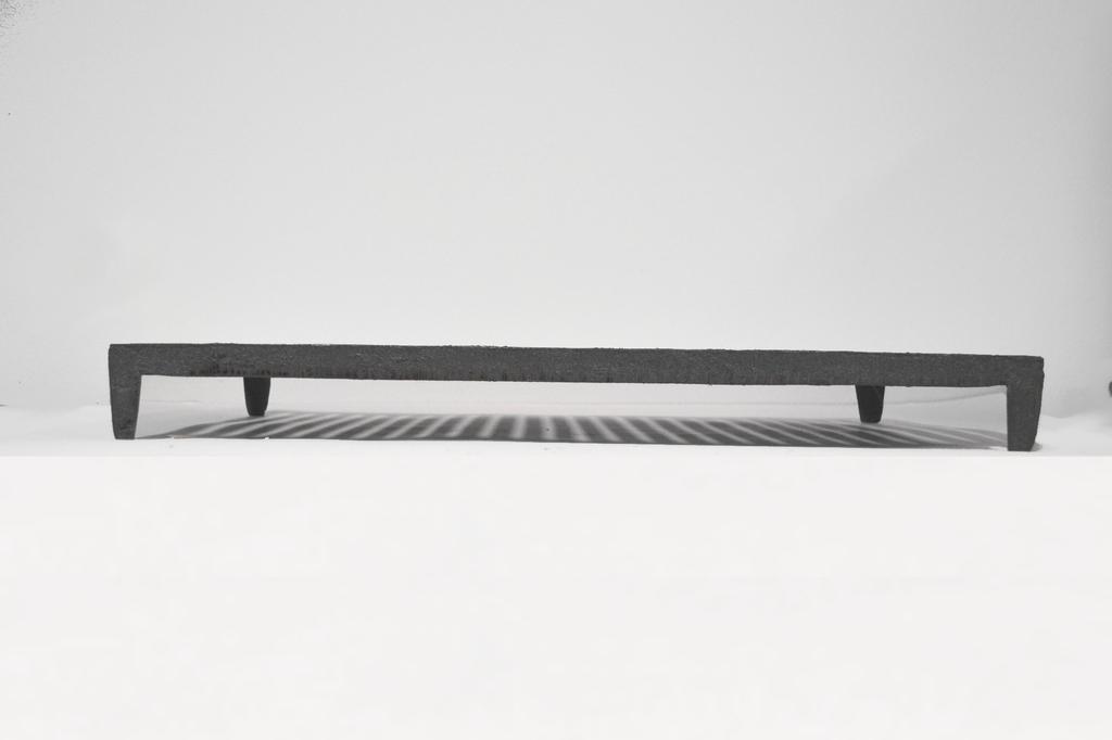 Ca144 - 52,5 X 28 Cm - Żeliwny Ruszt Na Nóżkach Do Kominka, Grillowania