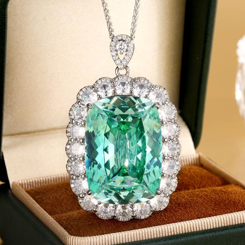 Ювелирное украшение Симуляция Пара Зеленый Черный Золотой Легкая Роскошь Подвеска Главный Камень 20 * 28