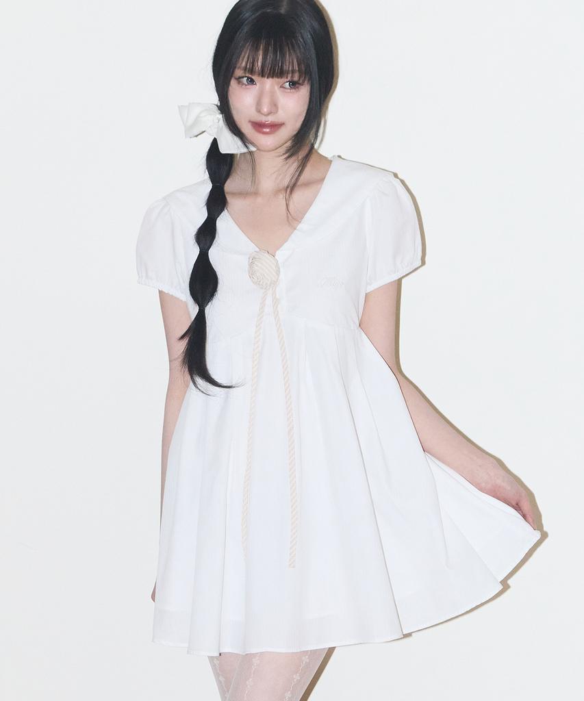 Iligo Sailor Collar Dress White