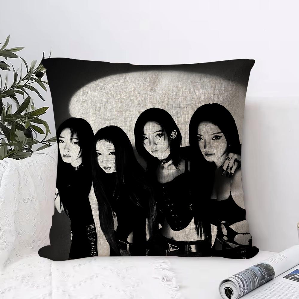 Hot Kpop AAespaS Whiplash Cushion Cover Breathable Linen Pillow Cover SkinFriendly Home Decor Pillowcase with Hidden Zipper