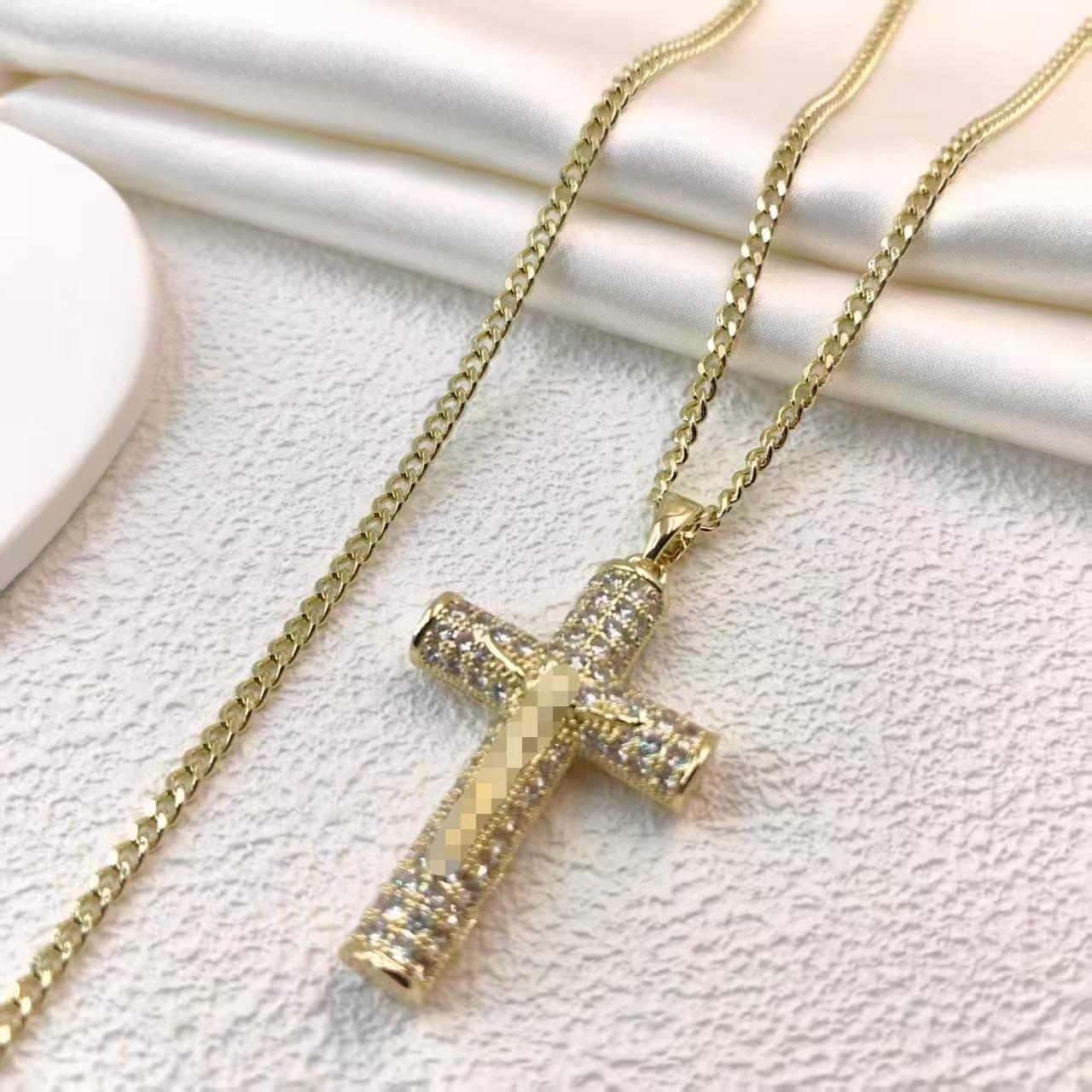 Large Cross Cuban Chain Light Luxury Simple Hip Hop Fashion Jewelry Necklace Pendant 60CM(Necklace Long)