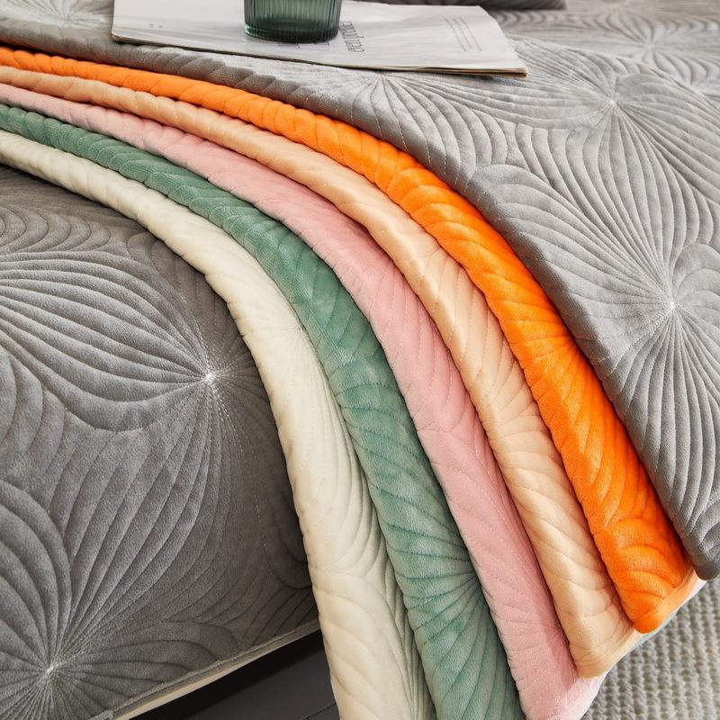 Autumn Winter Couch Cushion Crystal Velvet Clover Sofa Cushion Non-slip Sofa Cover Home Protective Cover Solid Color Sofa Mat