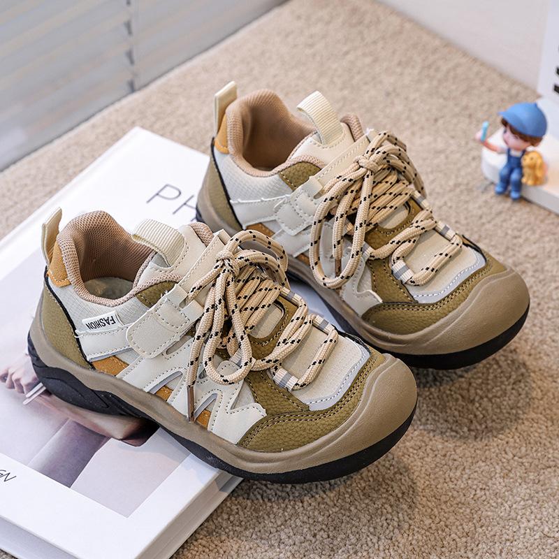 2025 autumn new children's running shoes, soft-soled sports and leisure shoes for primary and secondary school students, Korean version of foreign-st