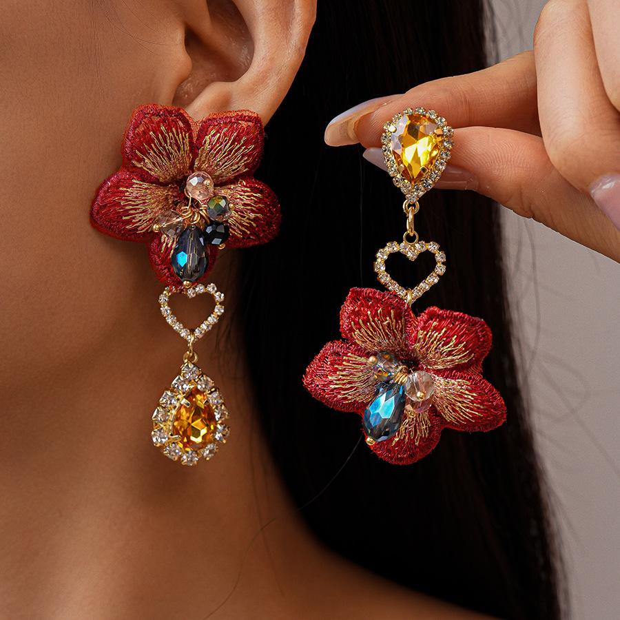 Retro fabric diamond-set asymmetrical flower water drop silver needle earrings European and American fashion elegant temperament high-end earrings
