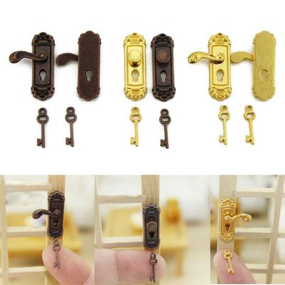 Bebek ve Peluş Oyuncaklar – Oyuncak bebek evleri ve aksesuarları