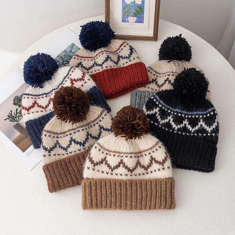 Women Winter Pompoms Knit Hat Fashion Fur Beanie Hats For Women Winter Fashion Cap
