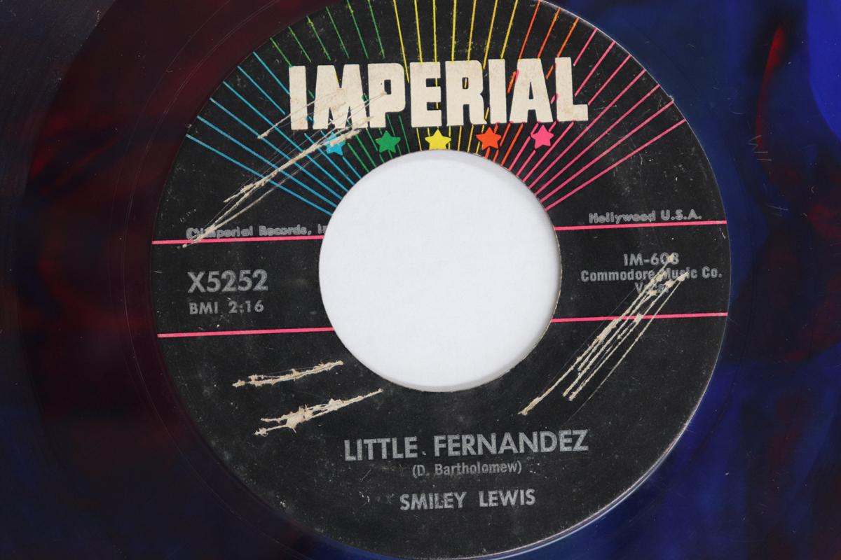 

7-дюймовая пластинка SMILEY LEWIS - Little Fernandez / It s Music X5252 IMPERIAL US Рок Б/У